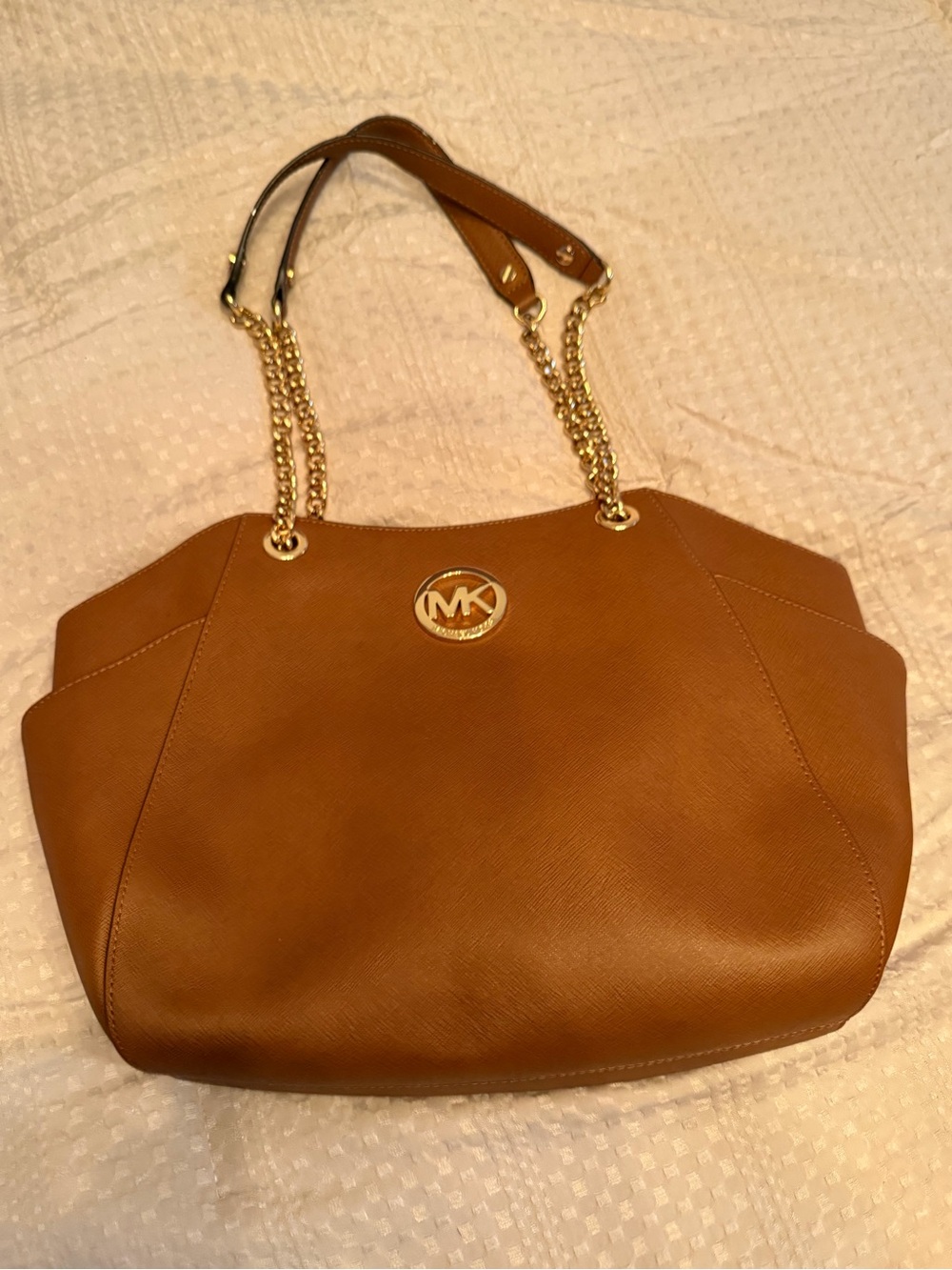 Michael Kors Cognac Saffiano Leather Tote with Gold Chain Straps - Picture 4 of 4
